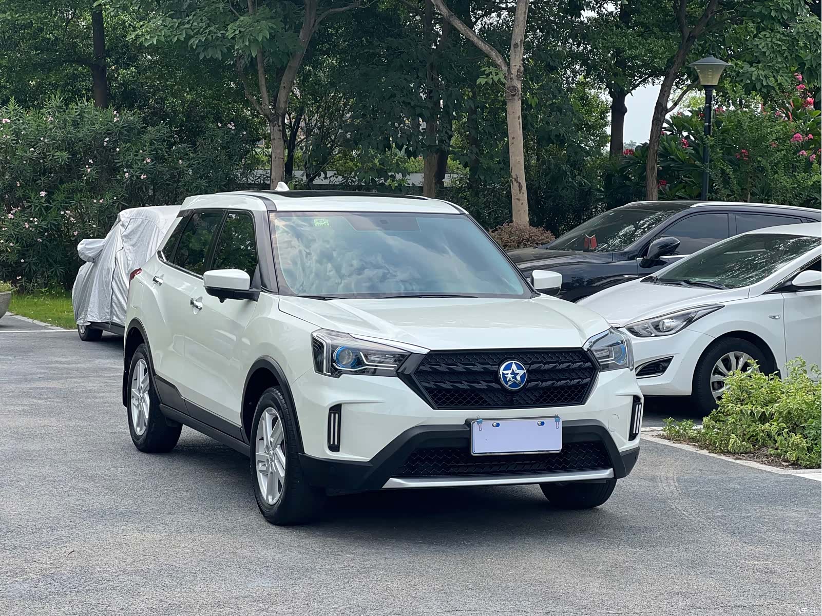 Nissan T60, 2021 3