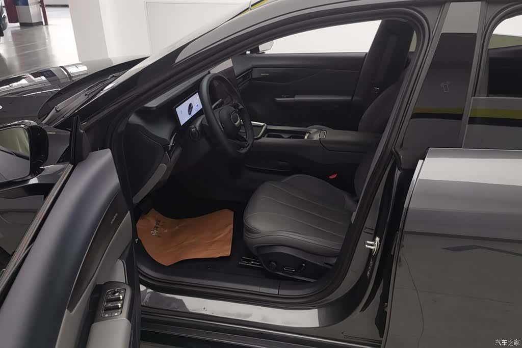 Lynk & Co 02, 2025 9