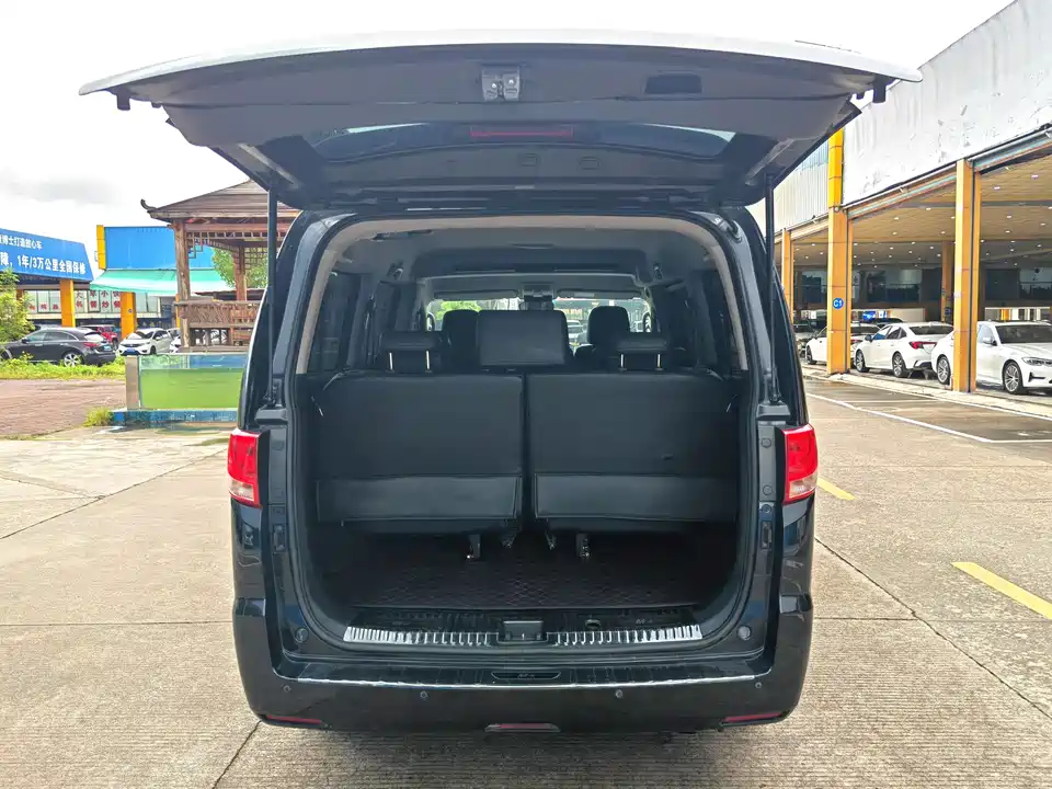 JAC Refine Ruifeng M4