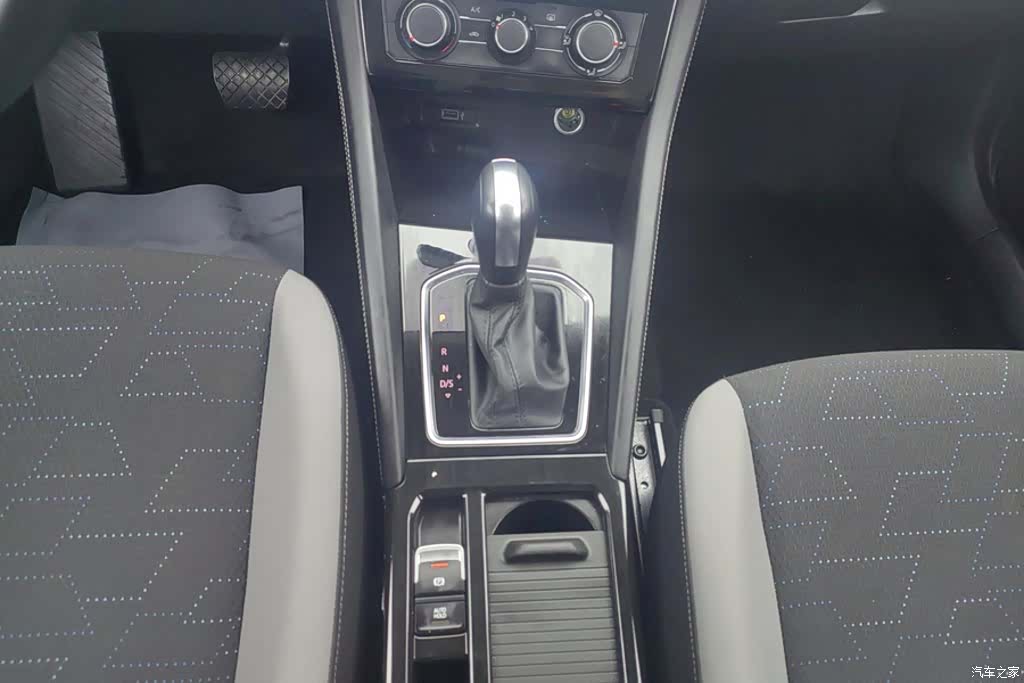 Volkswagen VS5, 2024 16