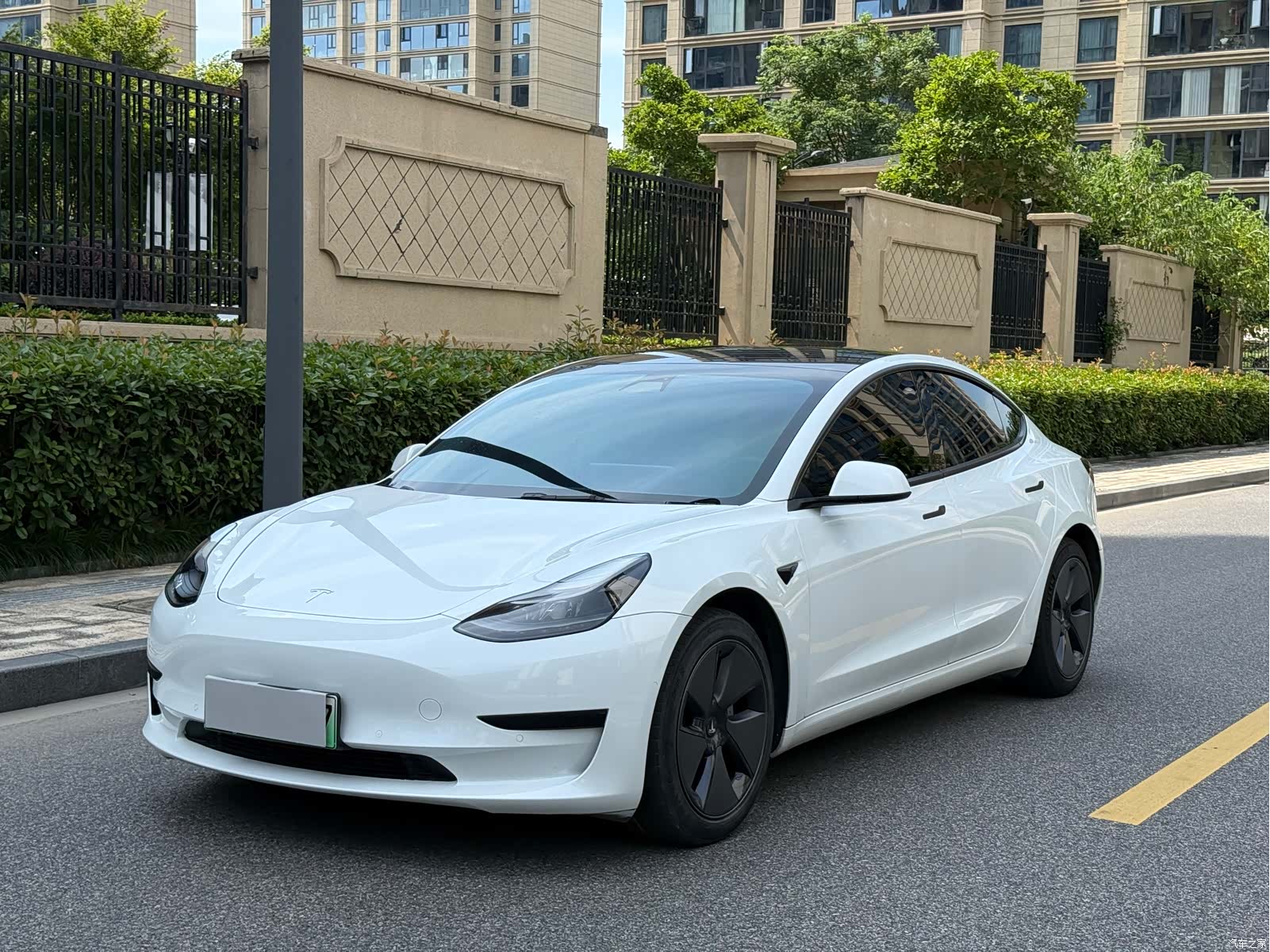 Tesla Model 3, 2021 1