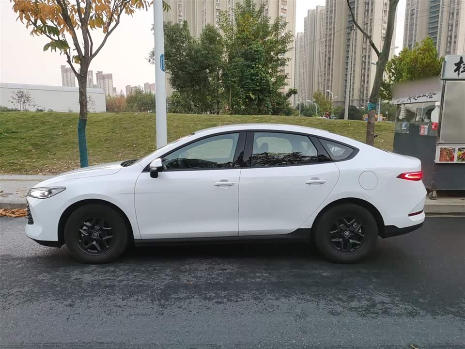 BYD Qin Yuan
