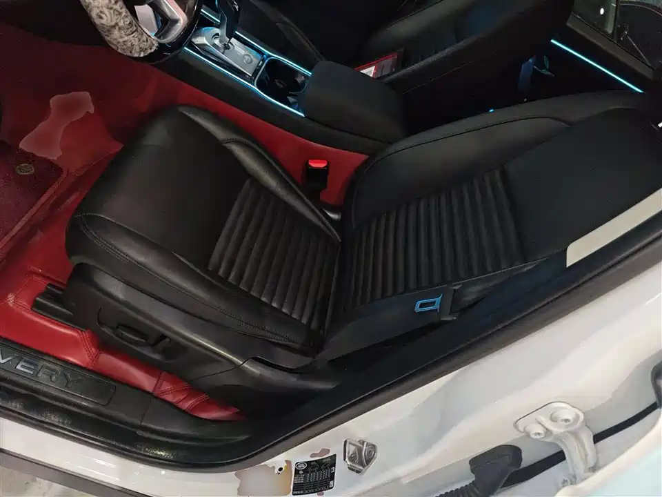 Land Rover Discover sports