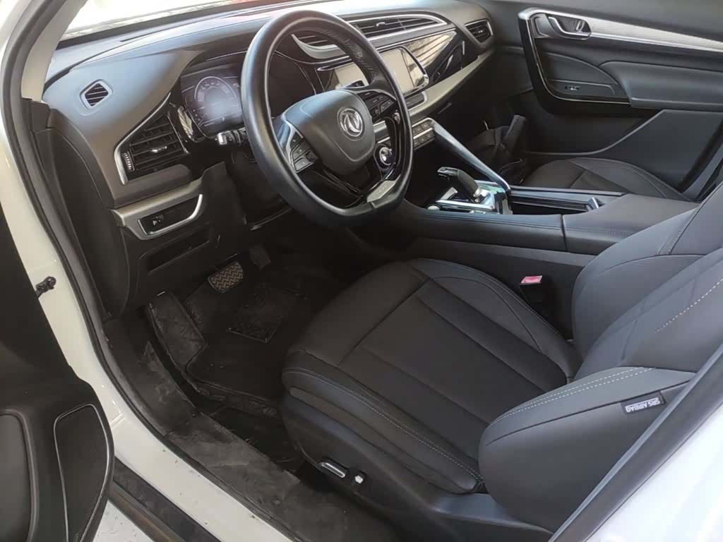 DongFeng AX7, 2019 15