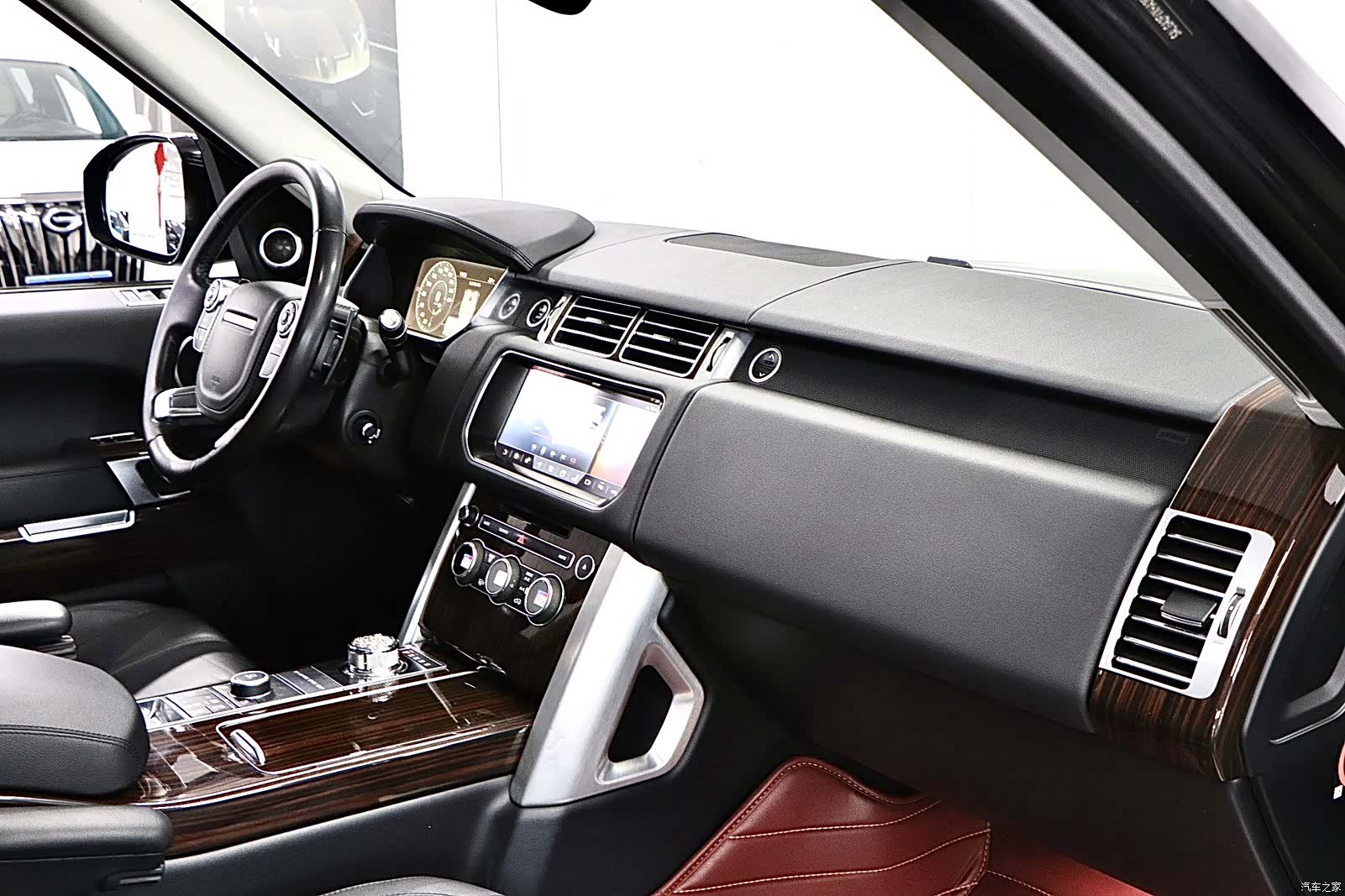 Land Rover Range Rover, 2018 15