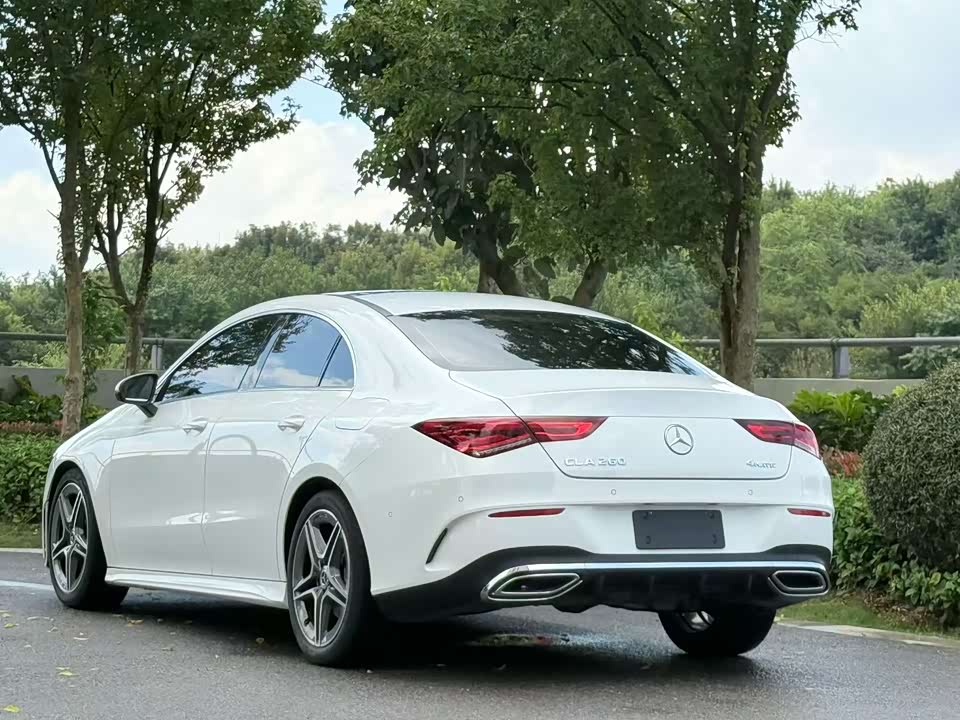 Mercedes-Benz CLA