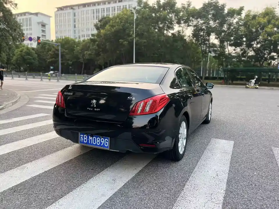Peugeot 508