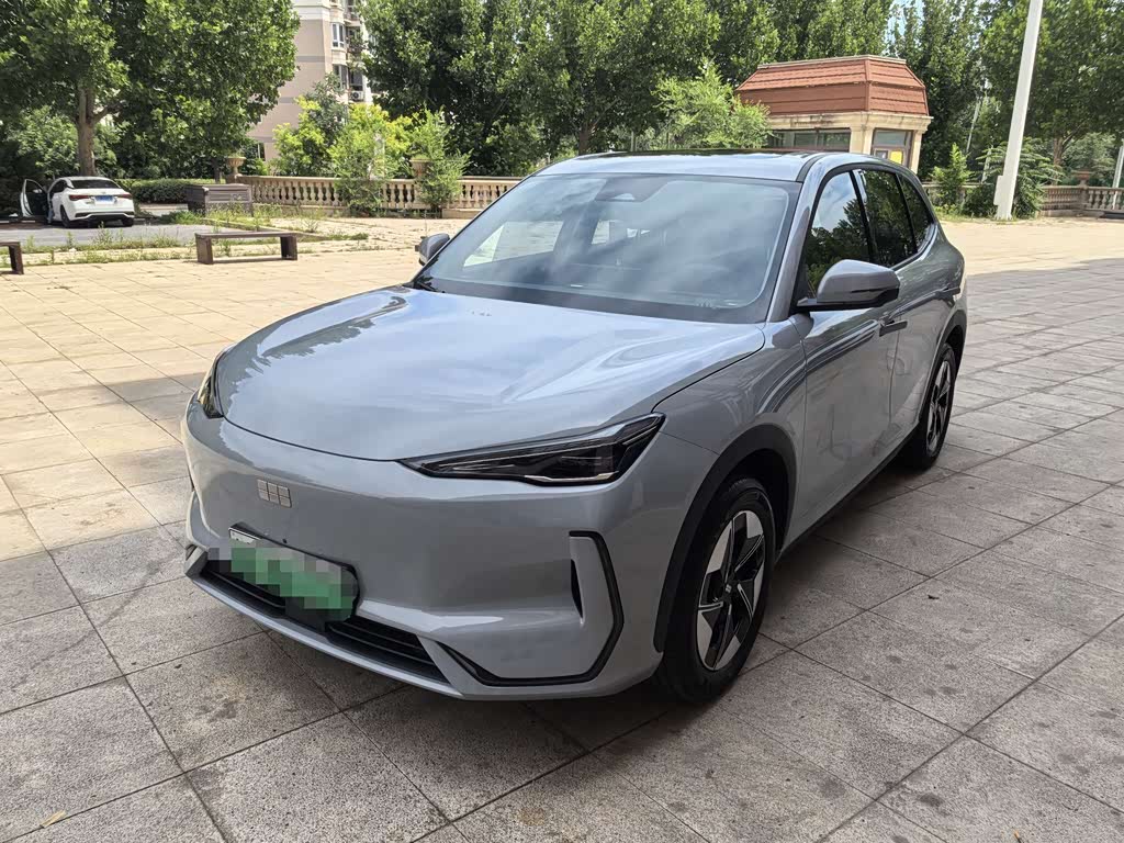 Geely Galaxy E5