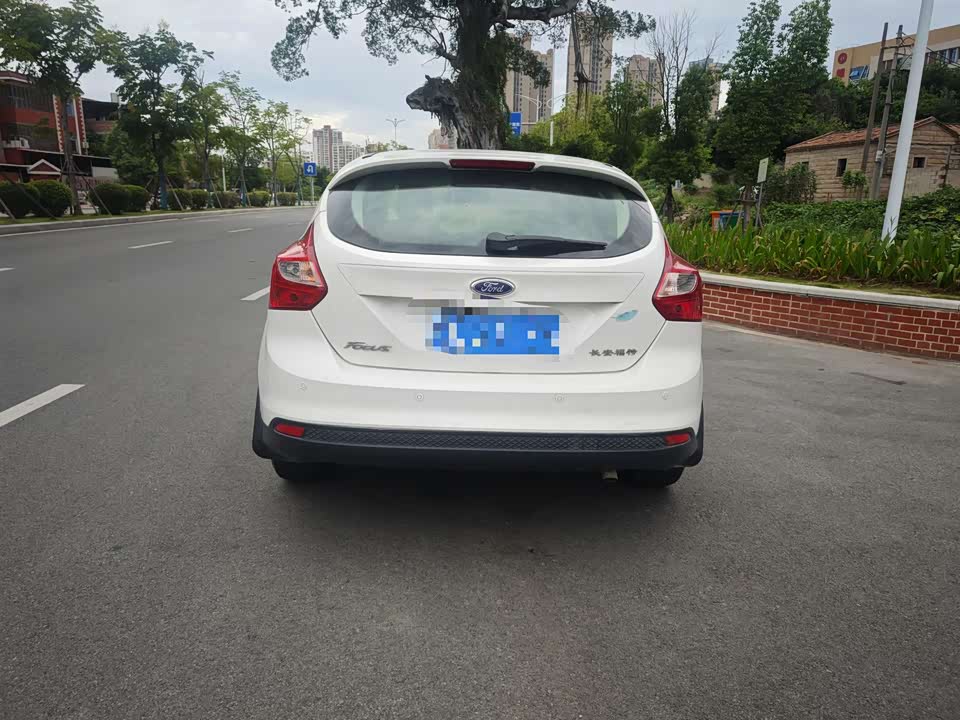 Ford Fox