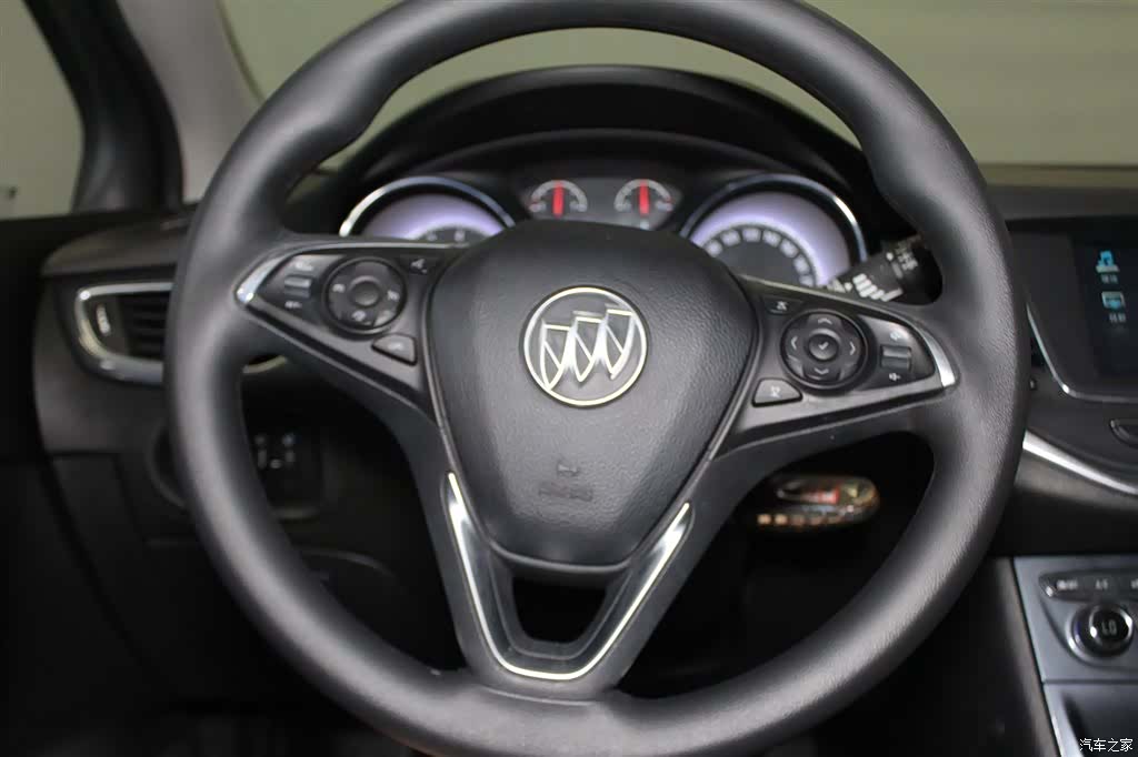 Buick Verano, 2016 13