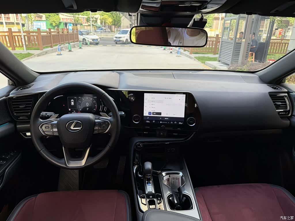 Lexus NX, 2024 6