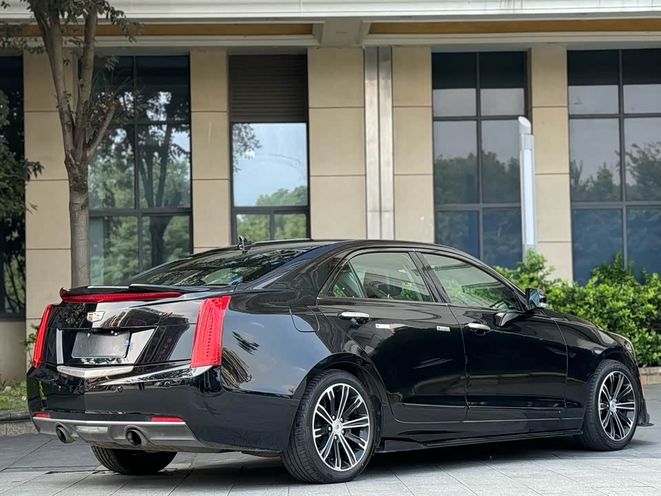 Cadillac ATS-L