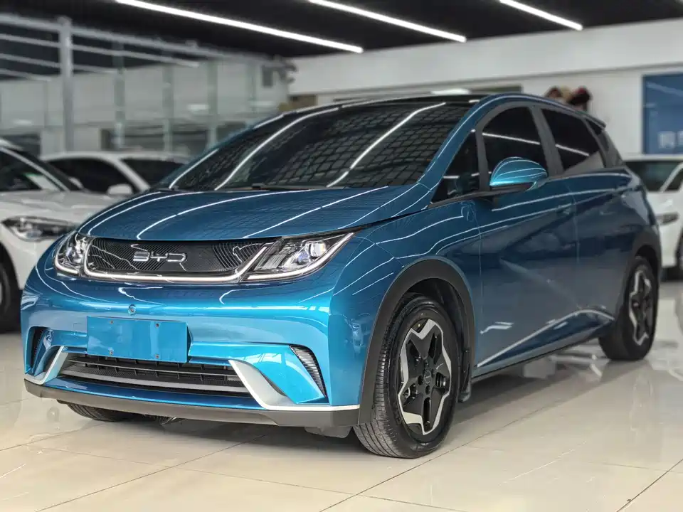 BYD dolphin