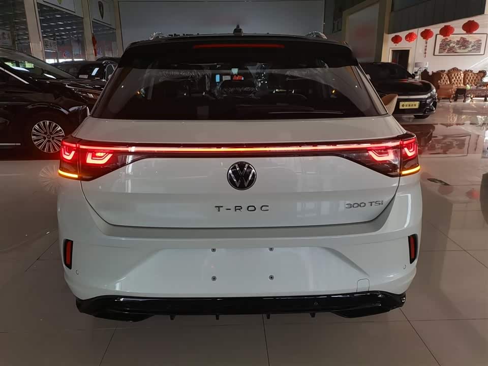 Volkswagen T-ROC exploring Songs