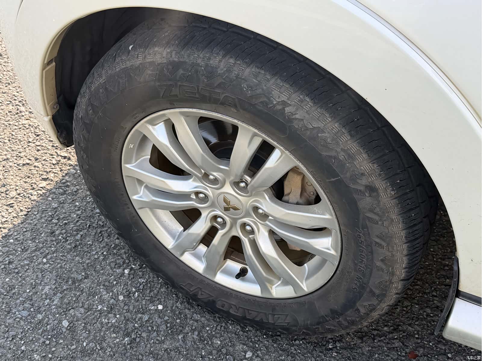 Mitsubishi Pajero, 2020 16