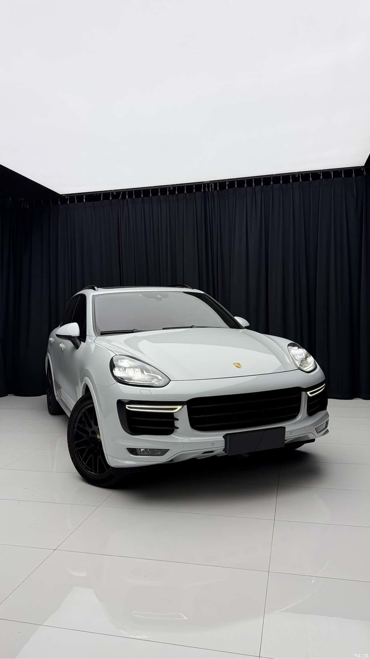 Porsche Cayenne, 2016 8