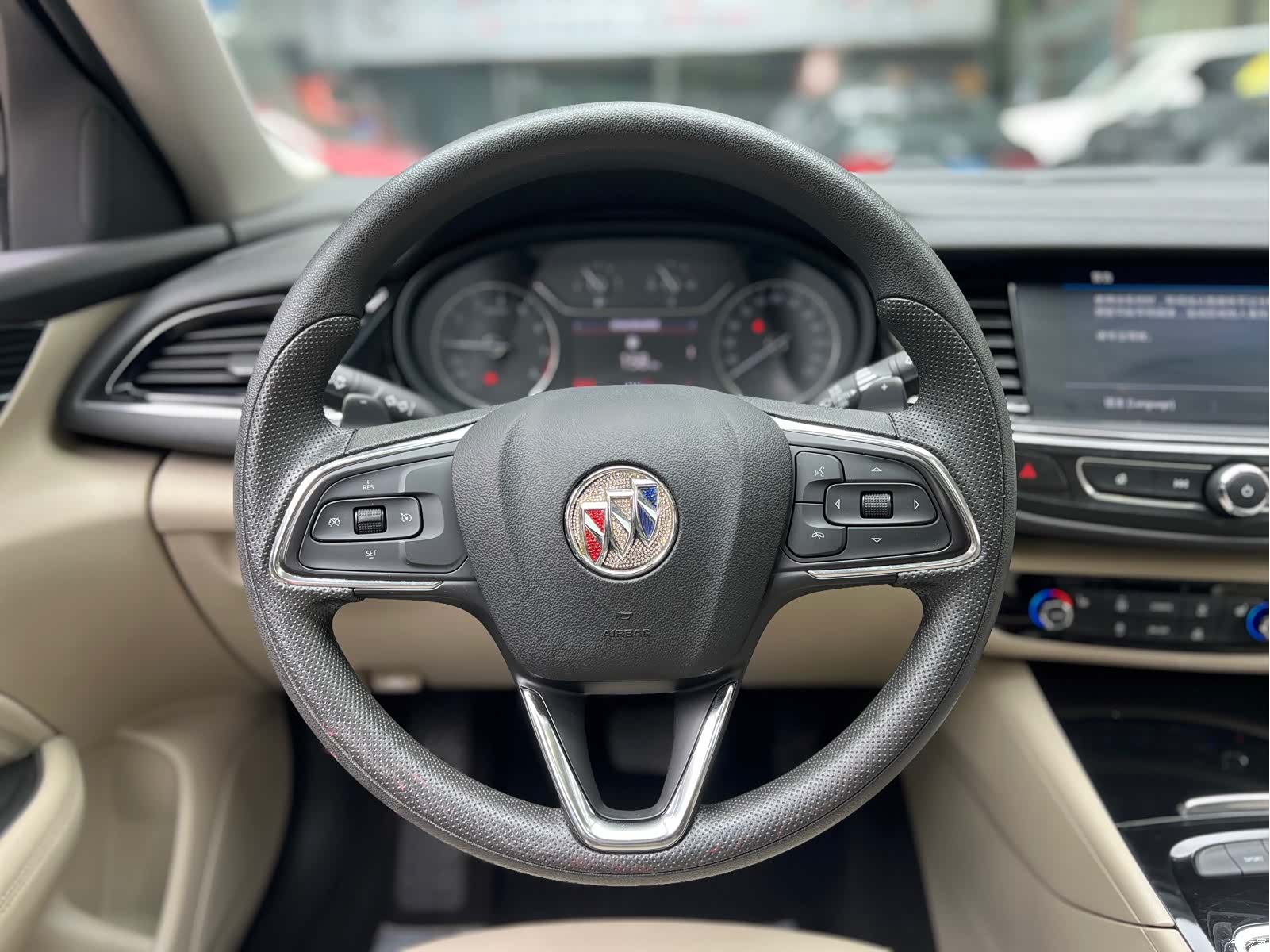 Buick Regal, 2022 13