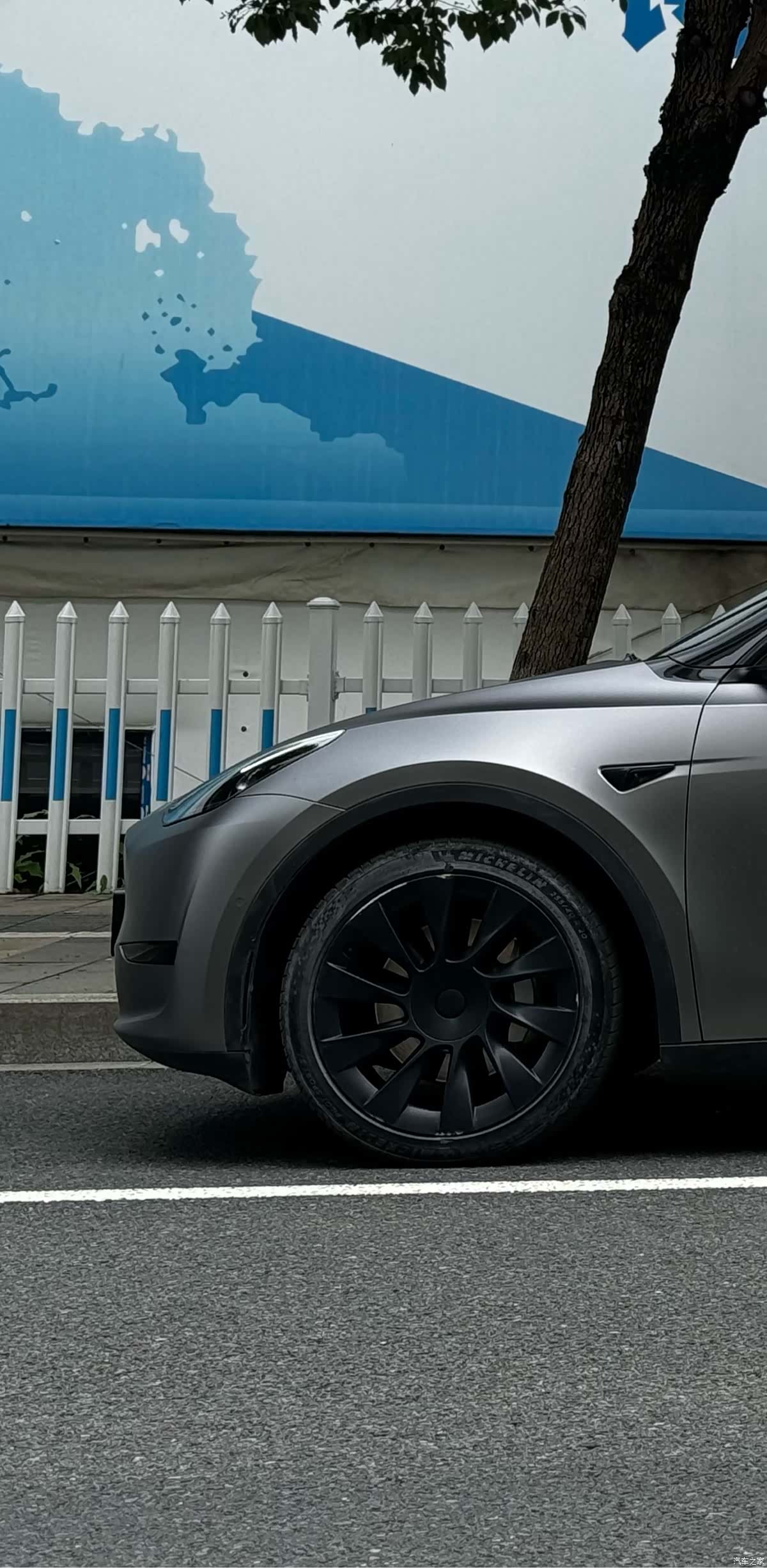 Tesla Model Y, 2023 7