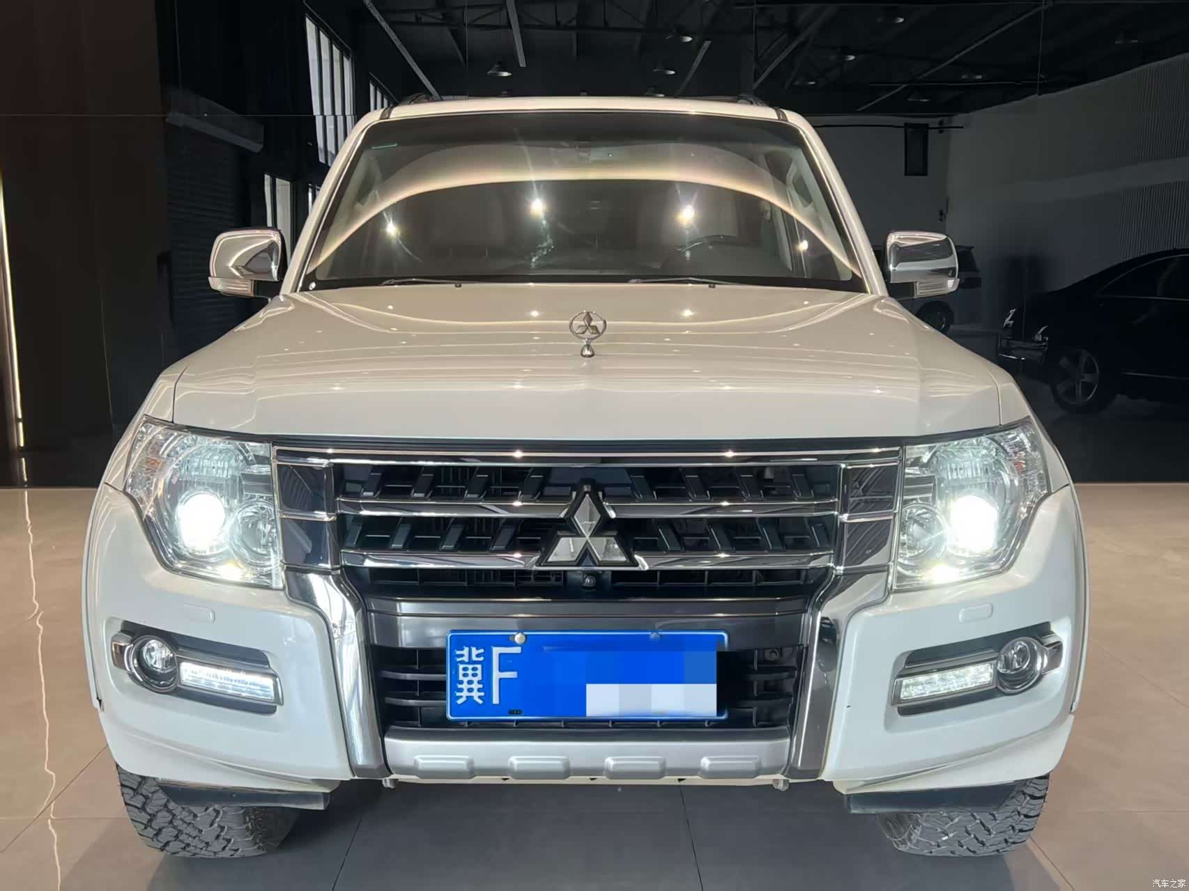 Mitsubishi Pajero, 2019 2