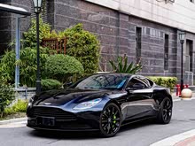 ��˹�١�����DB11 2019�� 4.0T V8 Coupe