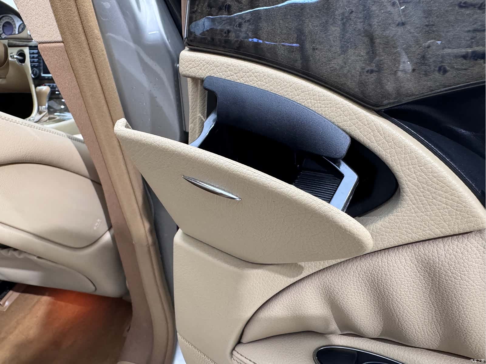 Mercedes-Benz E-Class, 2007 13