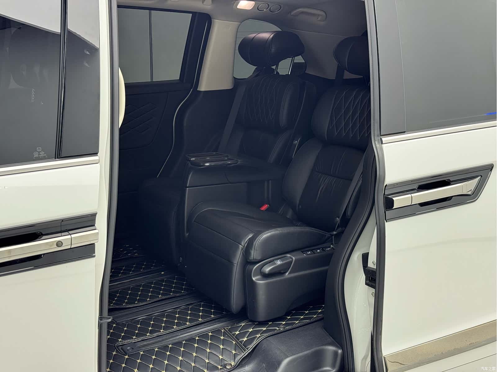 Honda Elysion, 2021 10