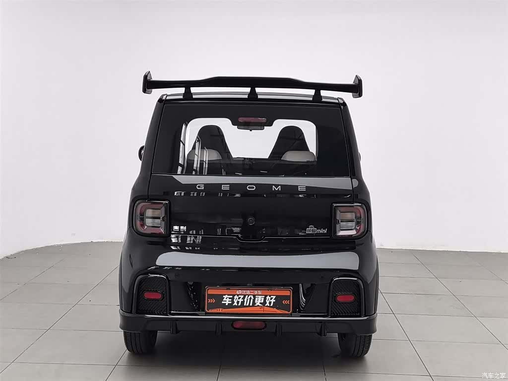 Geely Panda, 2025 4