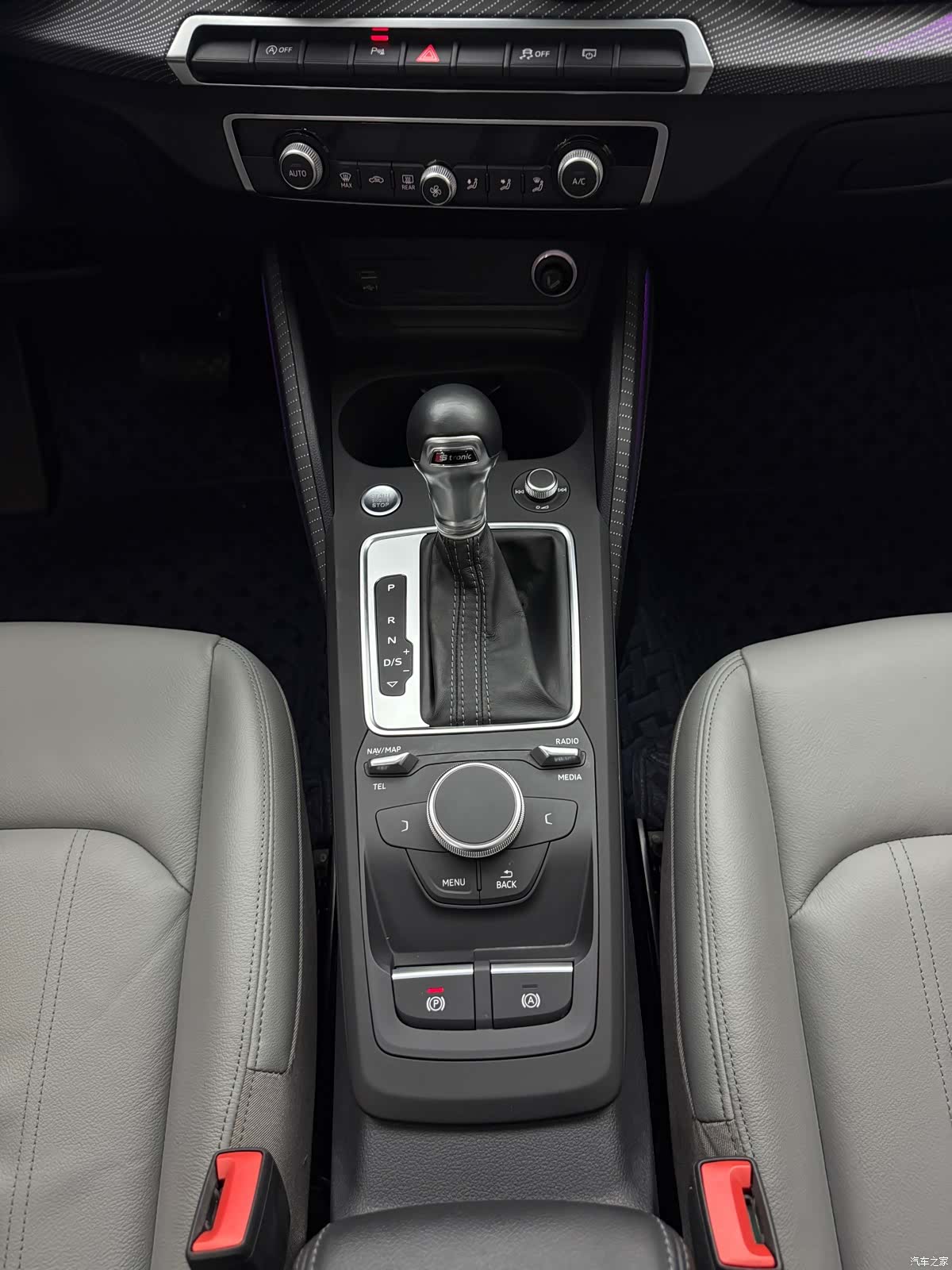 Audi Q2L, 2021 11