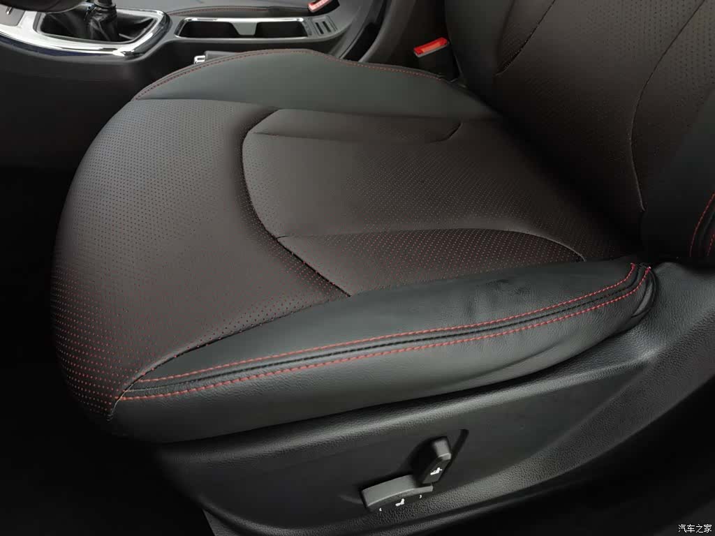 Wuling 560, 2016 20