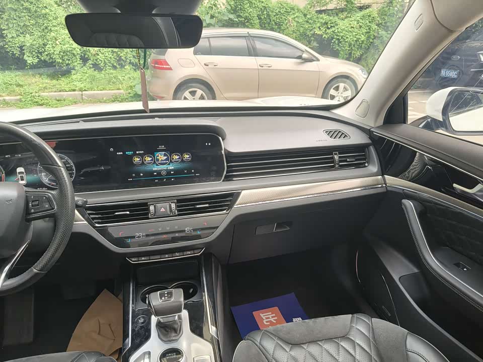 Hongqi HS5 Hongqi HS5