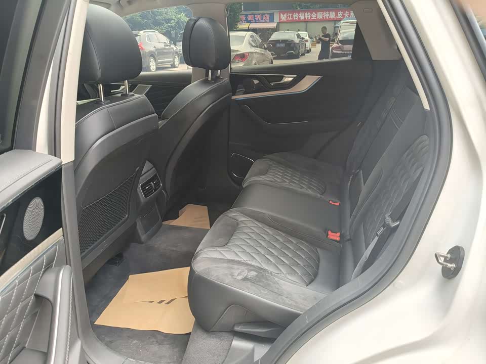 Hongqi HS5 Hongqi HS5