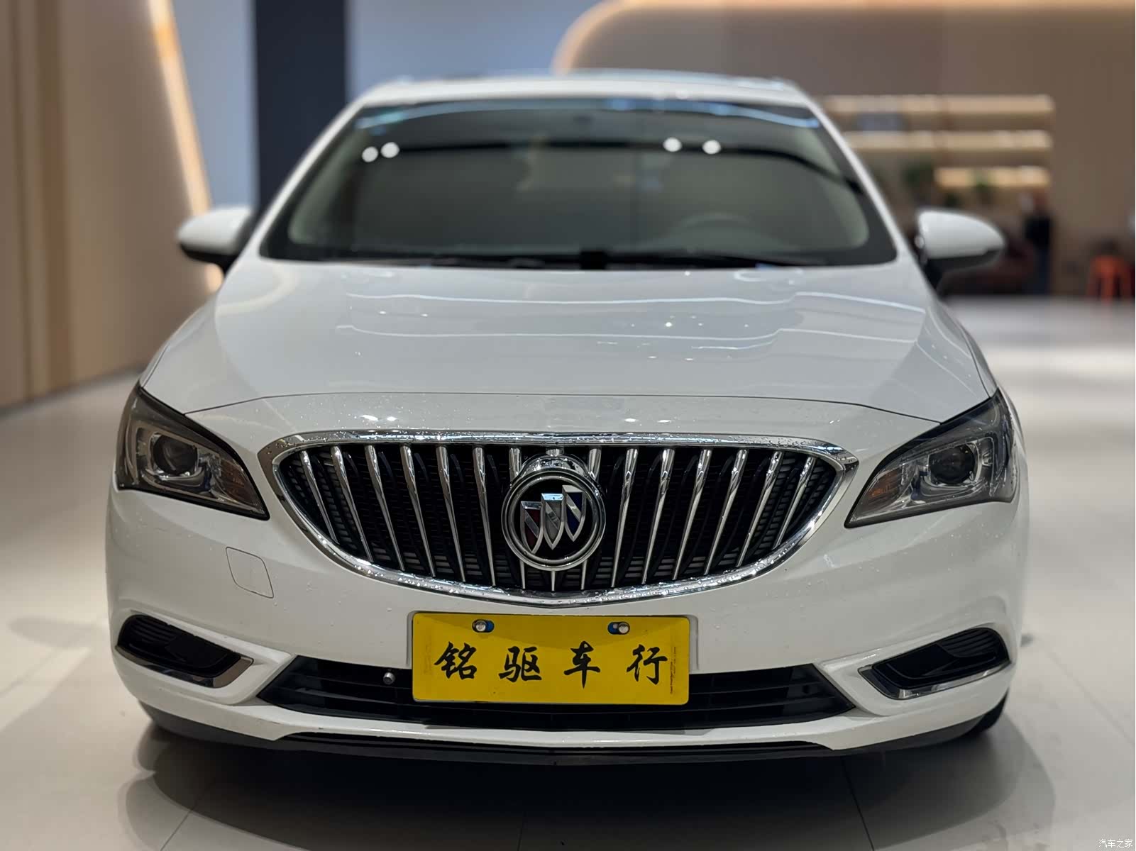Buick Verano, 2017 2