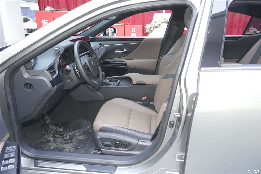 Lexus ES, 2024 18