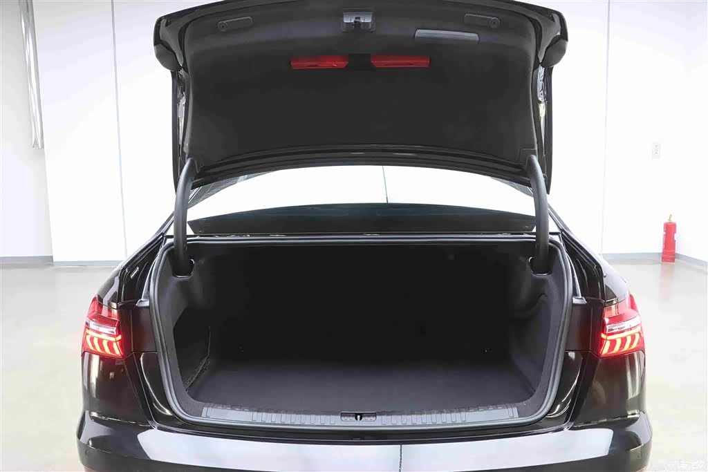 Audi A6L, 2023 31