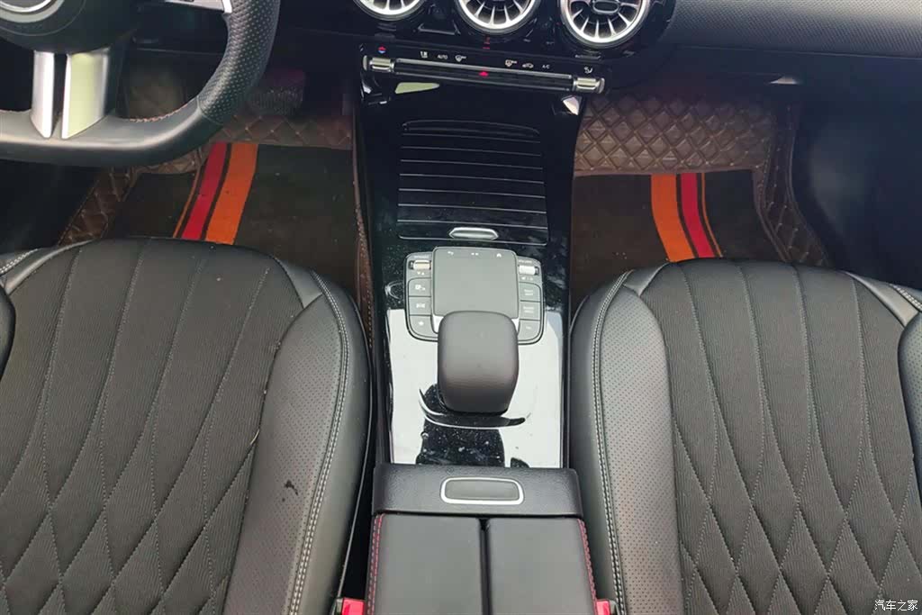Mercedes-Benz A-Class, 2024 16