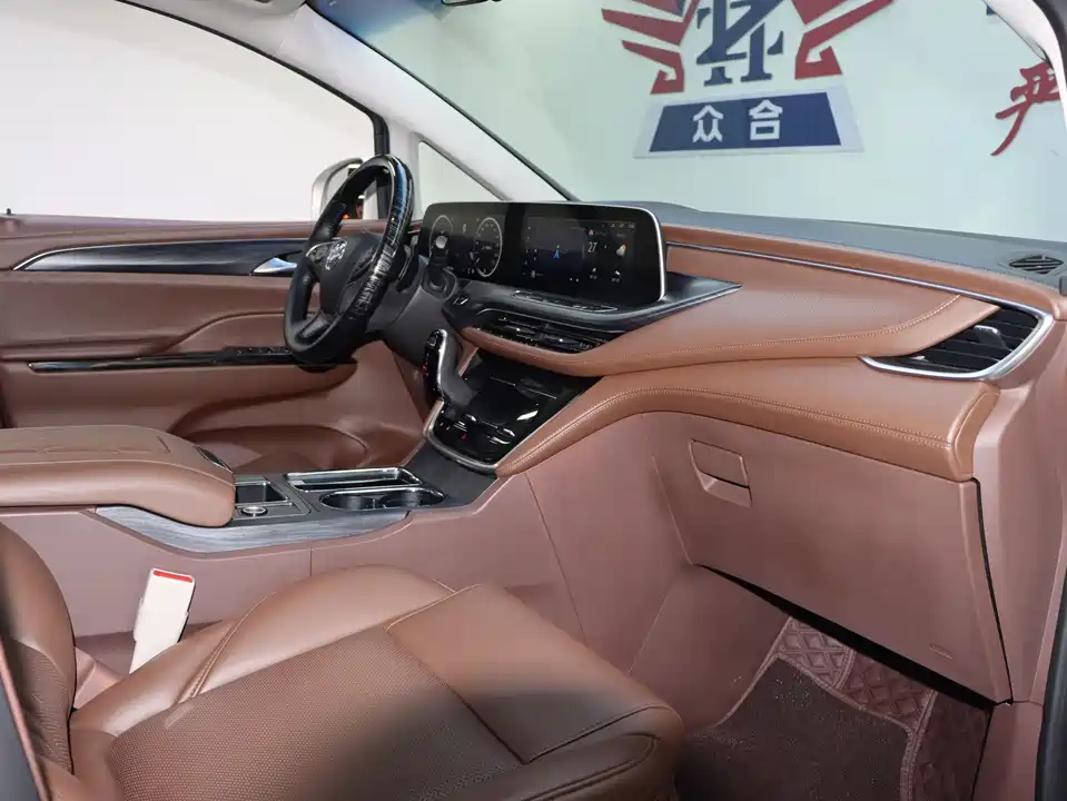 Buick GL8
