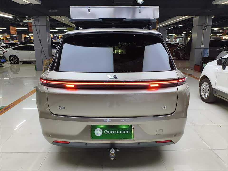 Li Auto Ideal L8