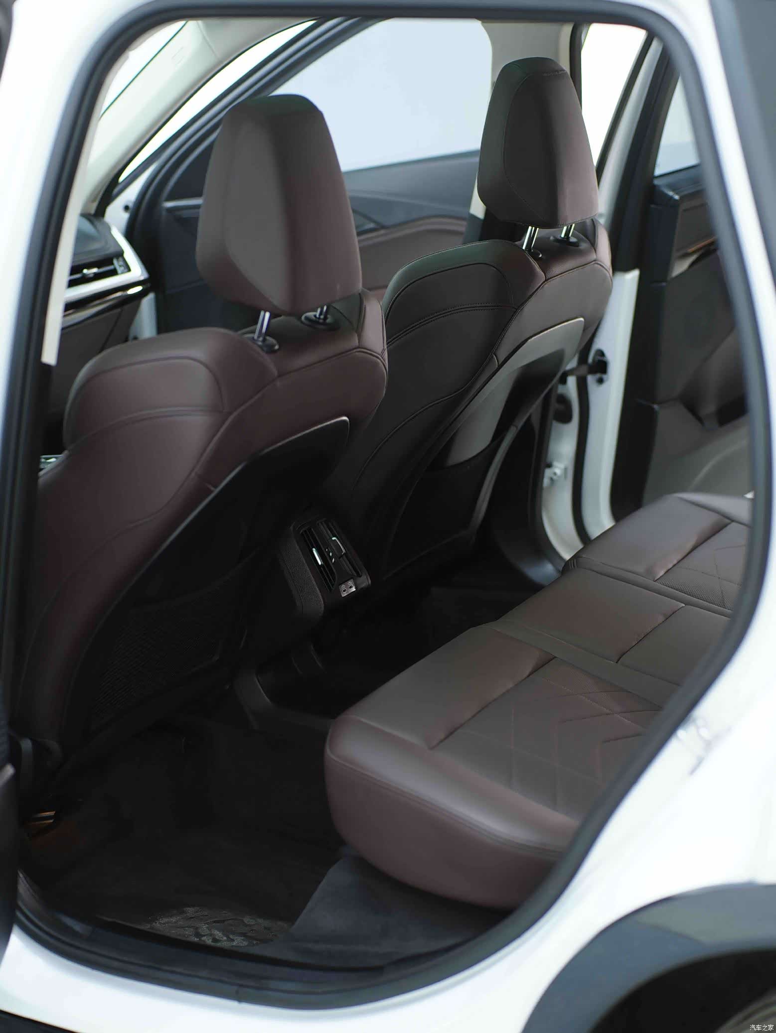 BMW X1, 2023 9