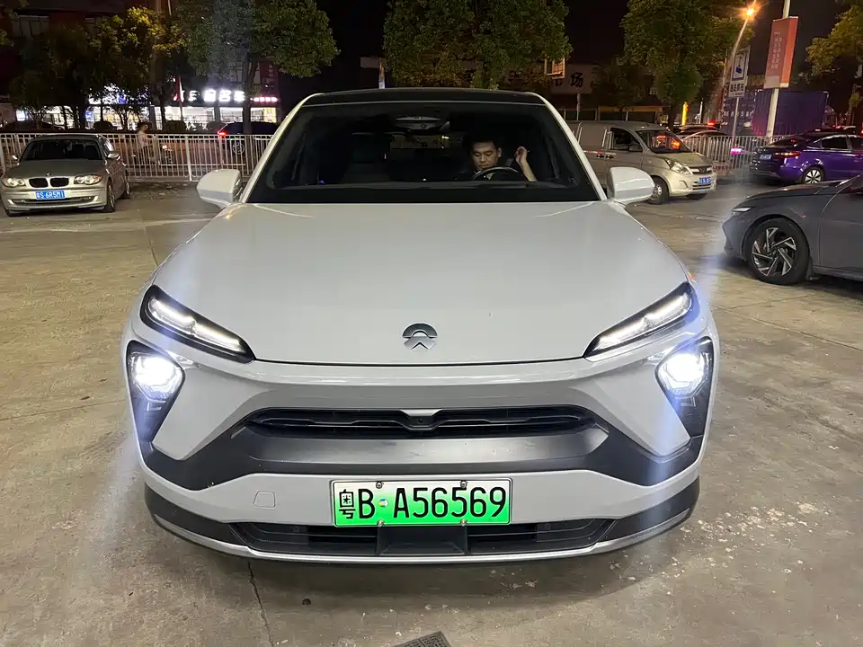 NIO EC6