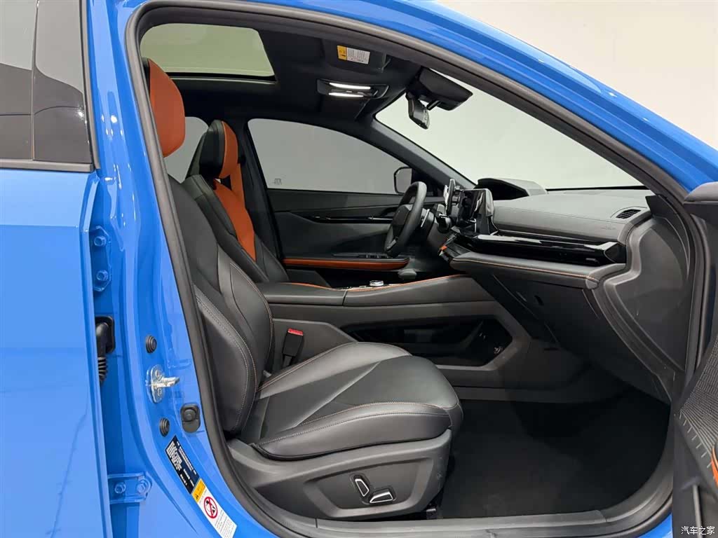 Changan UNI-V, 2022 19