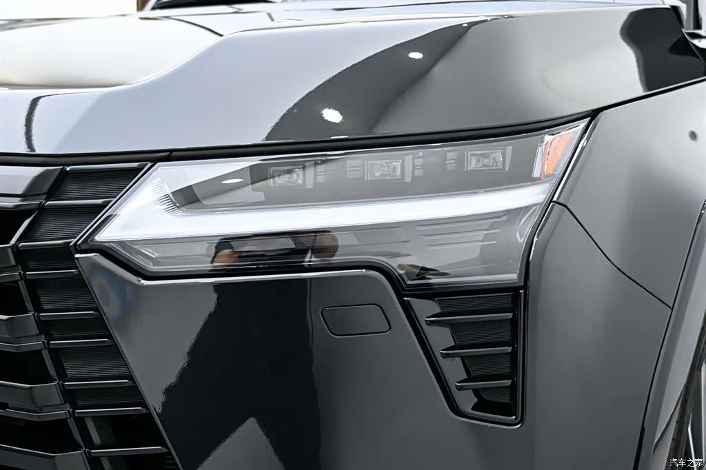 Lexus GX, 2026 9