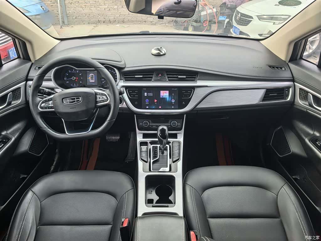 Geely Emgrand, 2019 8