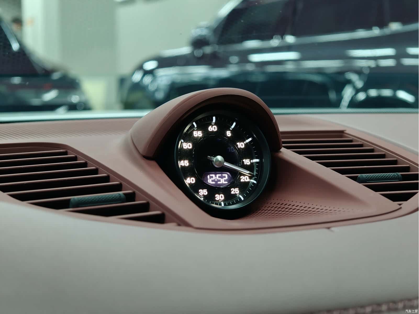 Porsche Panamera, 2024 7