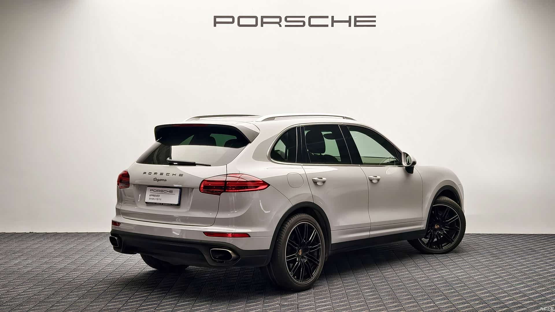 Porsche Cayenne, 2015 7