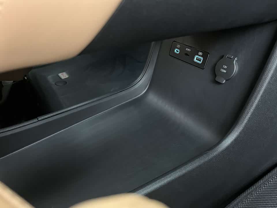 BYD Song L DM-i