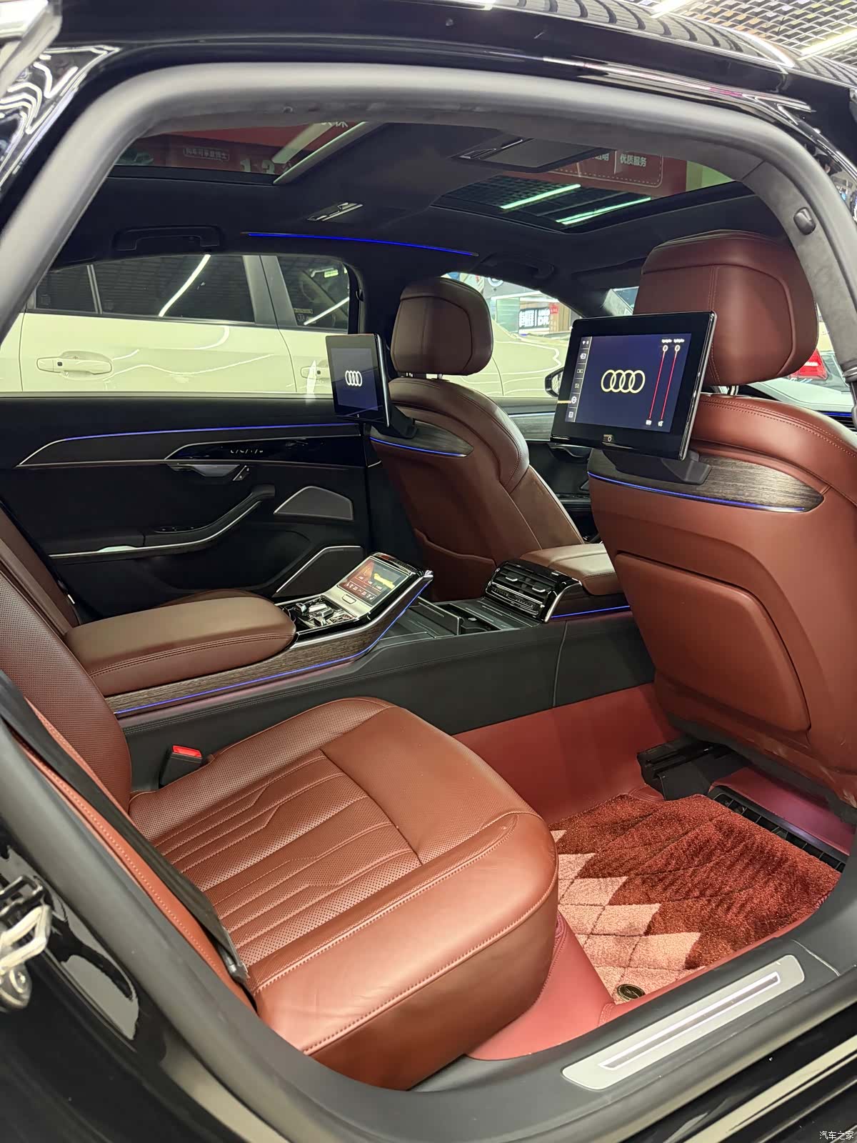 Audi A8L, 2021 12