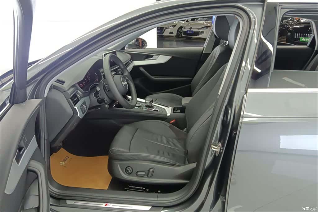 Audi A4L, 2020 9