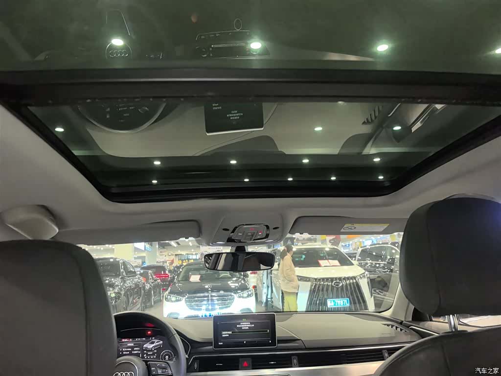 Audi A4L, 2018 17