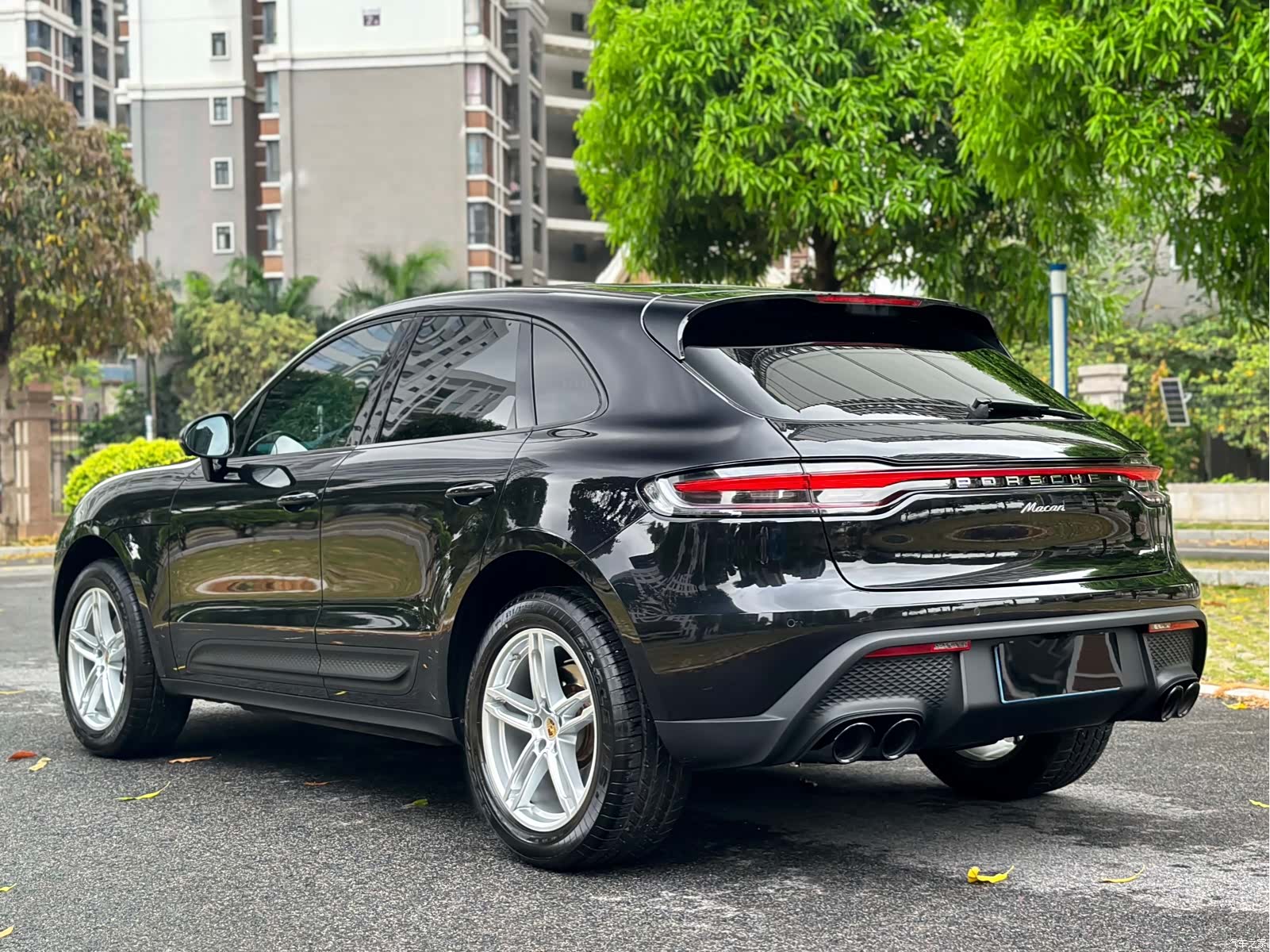 Porsche Macan, 2023 все фото