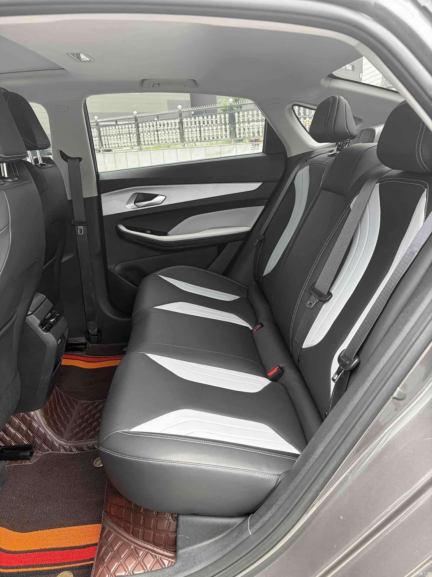 Geely Binray, 2024 6